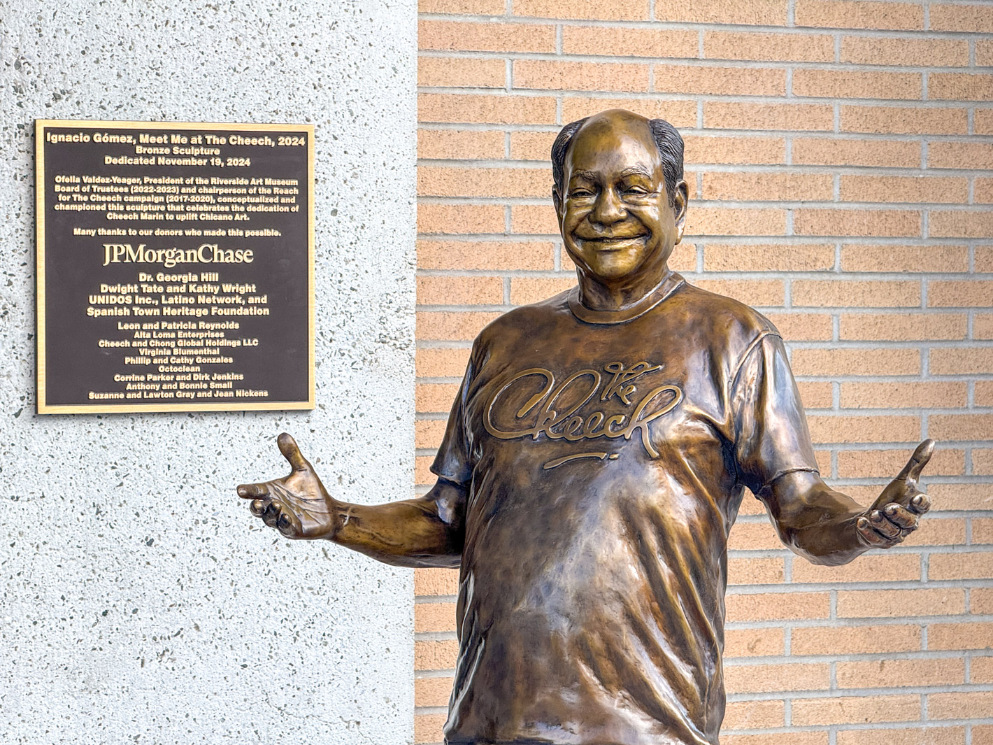 Riverside Art Museum Unveils Bronze Statue of Cheech Marin by Artist Ignacio Gómez